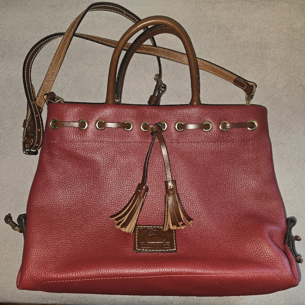 Dooney & Bourke‎ Burgundy Leather Tote/Crossbody